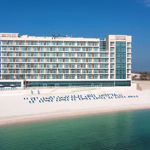 Üdülőközpont Radisson Khaimah Marjan Island